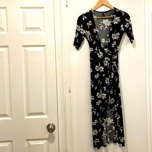 Women dress